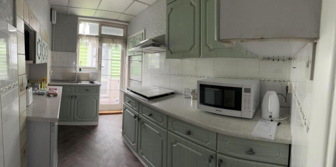 Amazing And Romantic O2 Arena 4 Bedrooms House Free Parking 런던 외부 사진